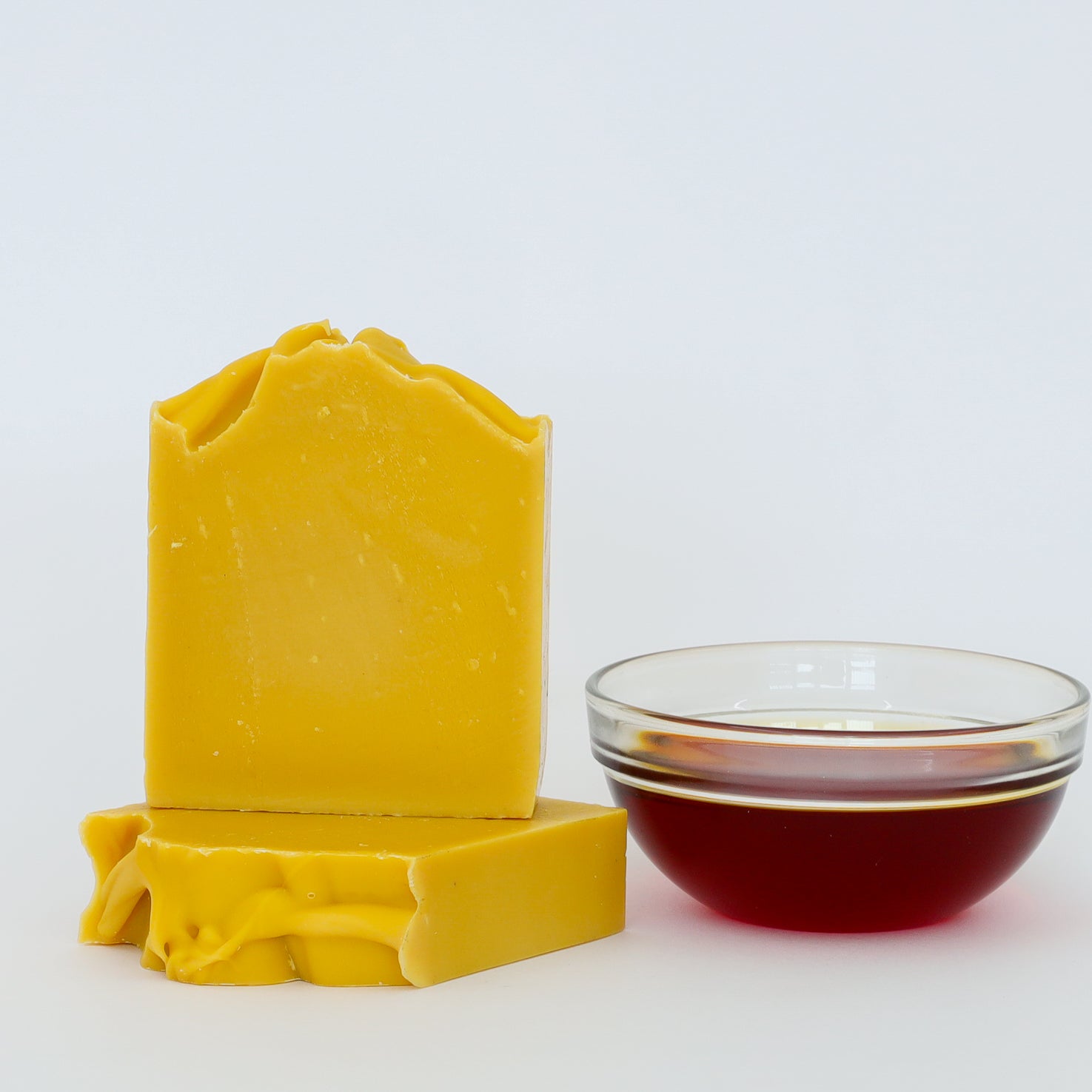 Kojic acid and carrot oil handmade soap bar crafted for bright-looking skin